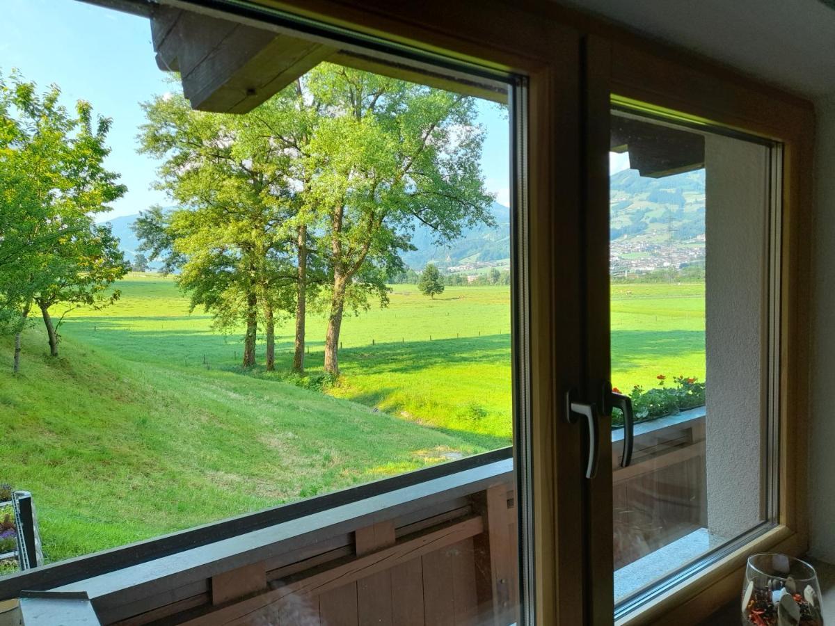 Ferienwohnung Rose Hart im Zillertal Eksteriør billede