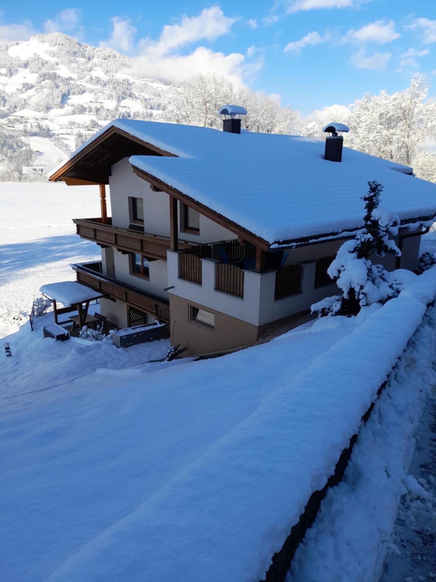 Ferienwohnung Rose Hart im Zillertal Eksteriør billede