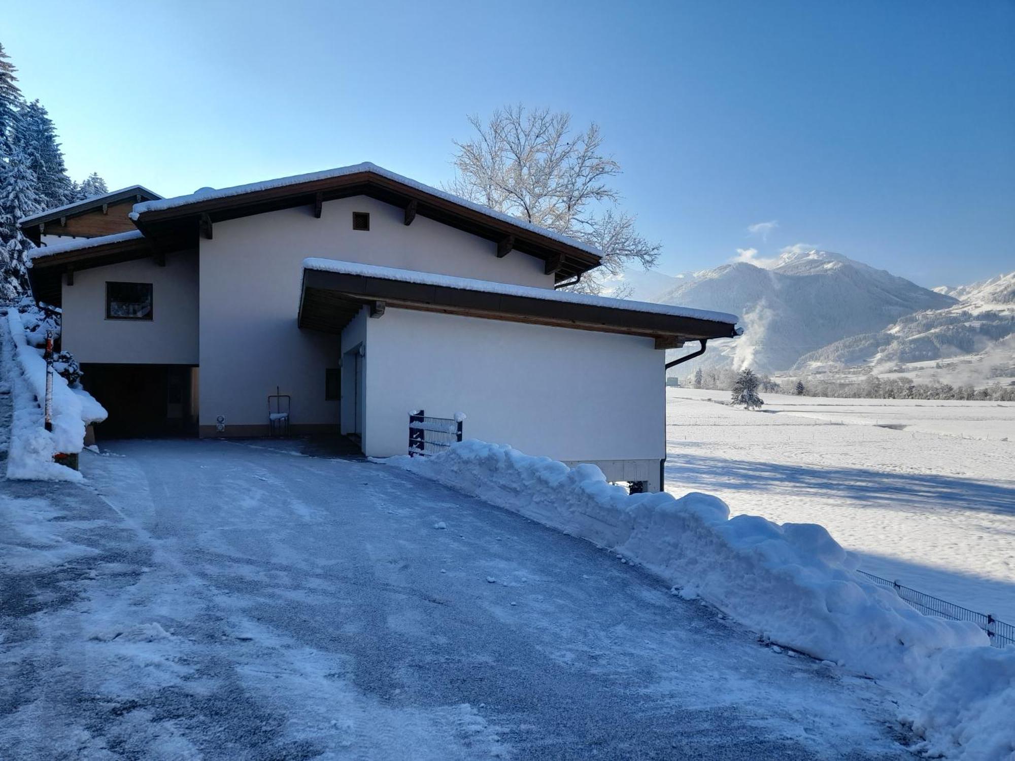 Ferienwohnung Rose Hart im Zillertal Eksteriør billede